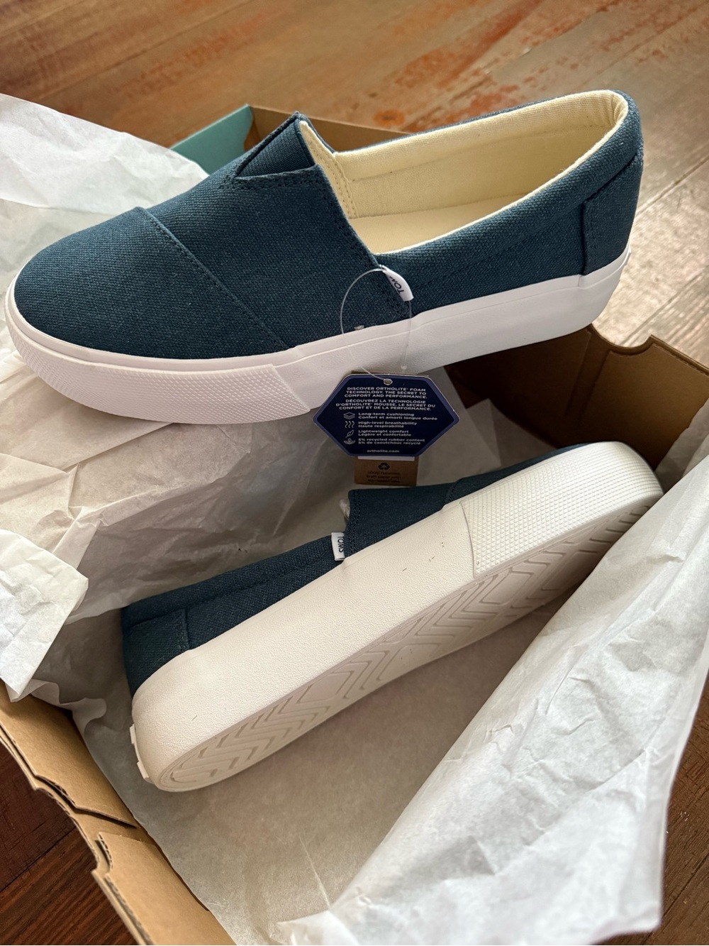 Toms Slip-On Platform Sneakers in Teal Blue